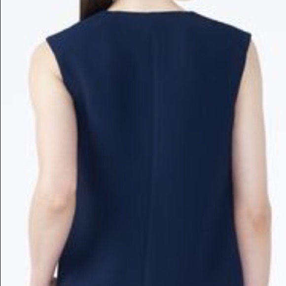 New without tag Armani Exchange Top - Picture 3 of 3